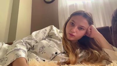 DorotheaKhalaf live cam on Cam4
