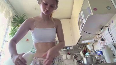 DorotheaKhalaf live cam on Cam4