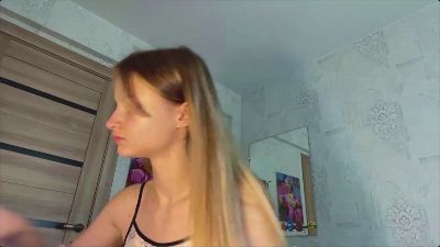 DorotheaKhalaf live cam on Cam4