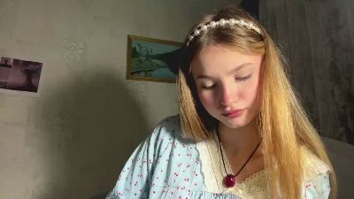 DorotheaKhalaf live cam on Cam4