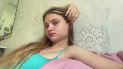DorotheaKhalaf live cam on Cam4