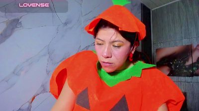 Dorothy_Clut live cam on Cam4