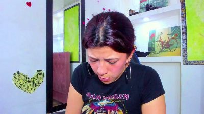 Dorothy_Clut live cam on Cam4