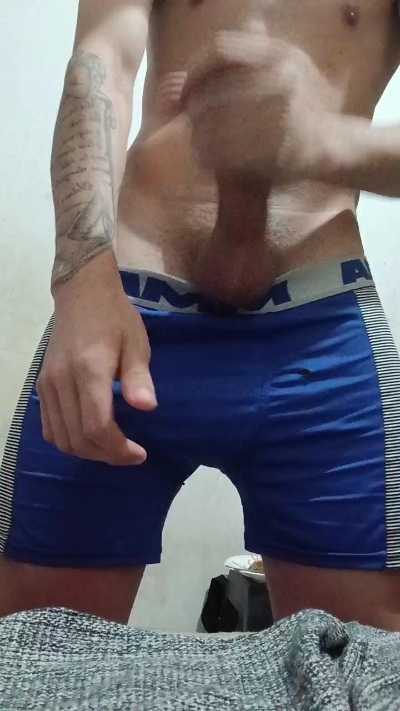 Dot22cmCarioca live cam on Cam4