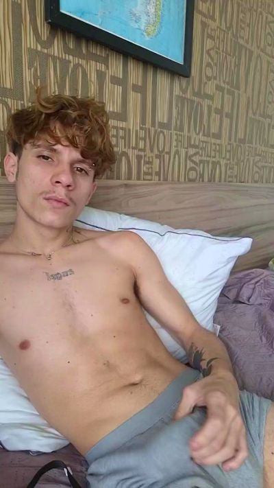 DotadoBR live cam on Cam4