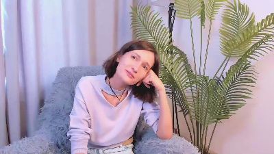 DottyRevels live cam on Cam4