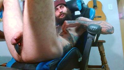 Doubleshot21 live cam on Cam4