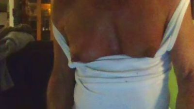 Doucia1 live cam on Cam4