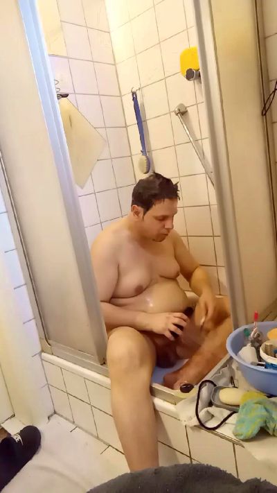 DrHuelsentrieb live cam on Cam4