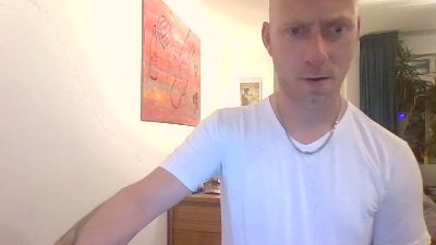 Drachten1988 live cam on Cam4