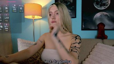 DragonFlya live cam on Cam4