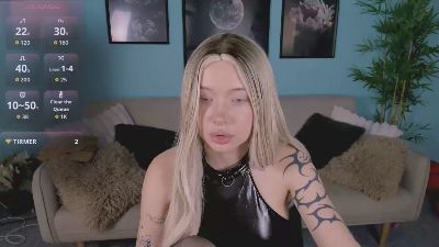DragonFlya live cam on Cam4