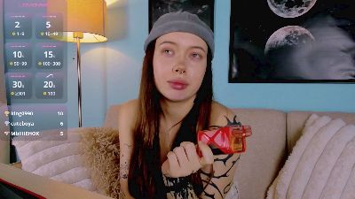 DragonFlya live cam on Cam4
