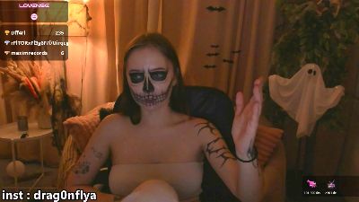 DragonFlya live cam on Cam4