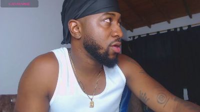 Drake_Nassir4 live cam on Cam4