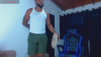 Drake_Nassir4 live cam on Cam4