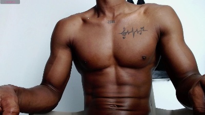 Drake_brown23 live cam on Cam4