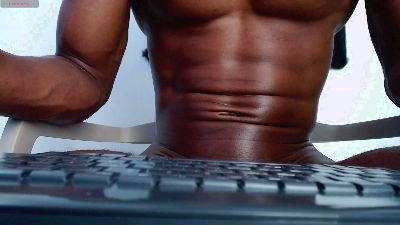 Drake_brown23 live cam on Cam4