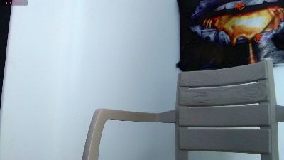 Drake_brown23 live cam on Cam4