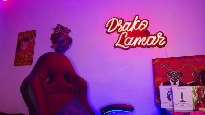 Drako_LiveShow live cam on Cam4