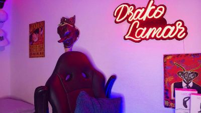Drako_LiveShow live cam on Cam4