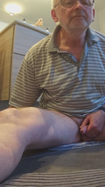 Drans997 live cam on Cam4
