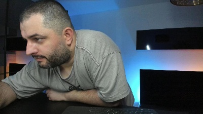 DravenPeak live cam on Cam4