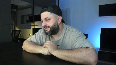 DravenPeak live cam on Cam4