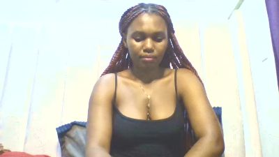 Dreamebony2 live cam on Cam4
