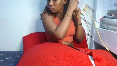 Dreamebony2 live cam on Cam4