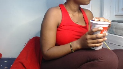 Dreamebony2 live cam on Cam4