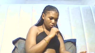 Dreamebony2 live cam on Cam4