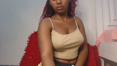 Dreamebony2 live cam on Cam4