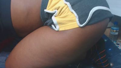 Dreamebony2 live cam on Cam4