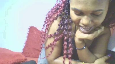 Dreamebony2 live cam on Cam4