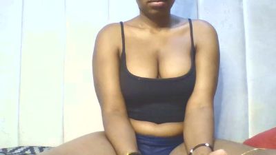 Dreamebony2 live cam on Cam4