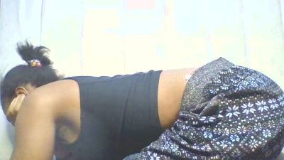 Dreamebony2 live cam on Cam4