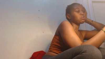 Dreamebony2 live cam on Cam4