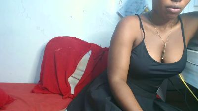 Dreamebony2 live cam on Cam4