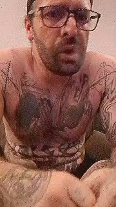 Drewbadge415 live cam on Cam4