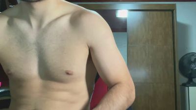 Drgym18 live cam on Cam4