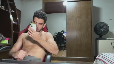 Drgym18 live cam on Cam4