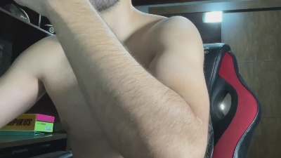Drgym18 live cam on Cam4