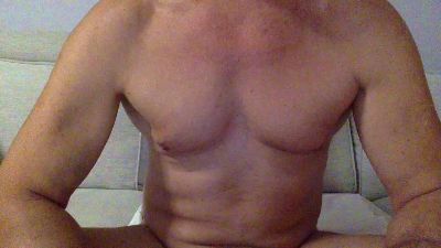 Drvosjeca_64 live cam on Cam4