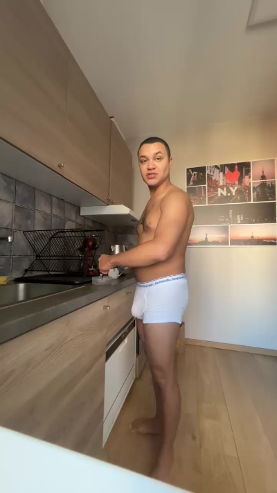 DtdCampinas22cm live cam on Cam4