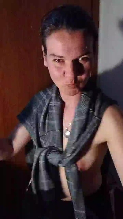 Profile and Statistics for Dubvibe on Cam4