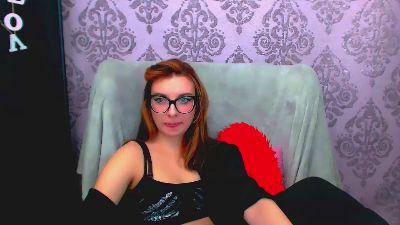 DuchessLuna live cam on Cam4