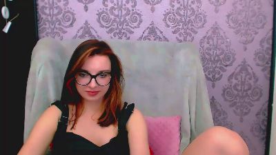DuchessLuna live cam on Cam4
