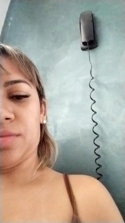 Dudinha live cam on Cam4