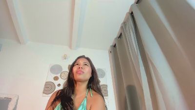 Dulce_Melodia live cam on Cam4